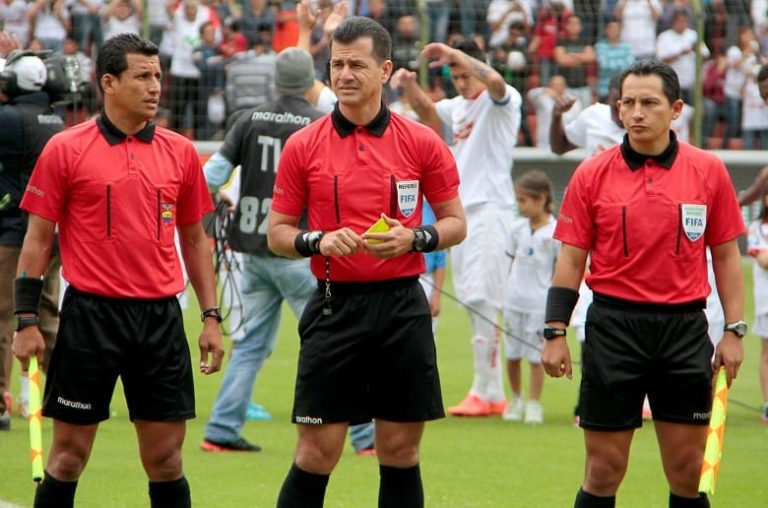 Árbitros y horarios de la fecha 5 (2da Etapa) del campeonato ecuatoriano de fútbol