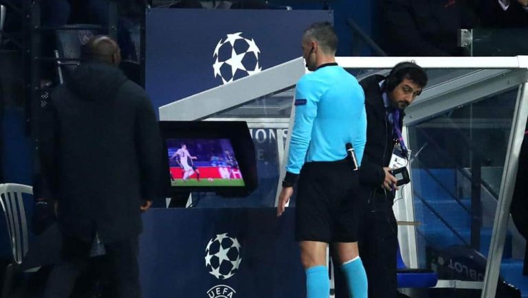 ¡La Champions podría reanudarse sin VAR!