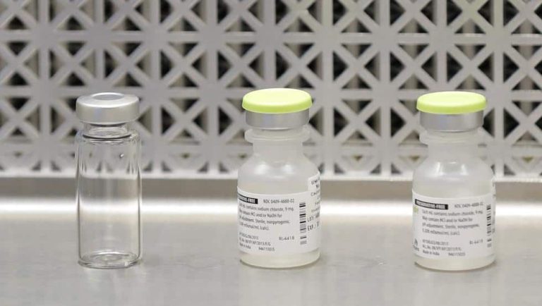 Reino Unido anuncia que la U. Oxford podría tener lista la vacuna contra el coronavirus en agosto