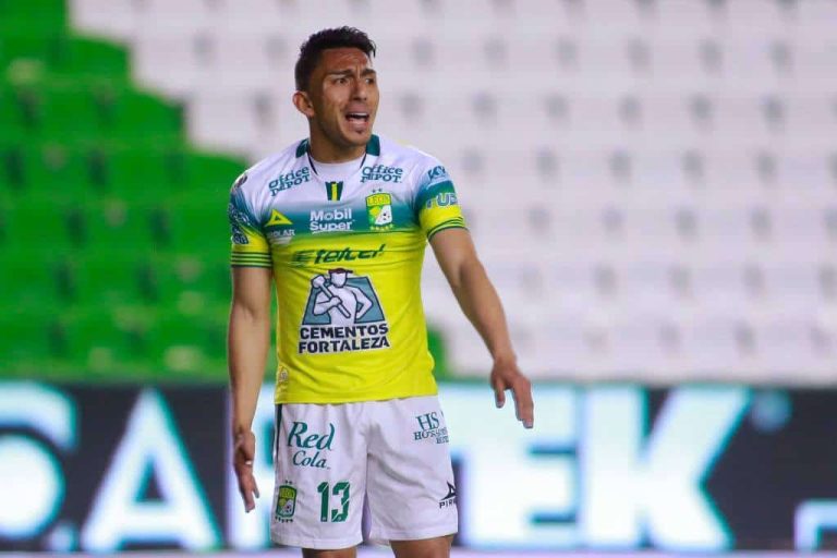 Familiar de Ángel Mena habría fallecido por COVID-19