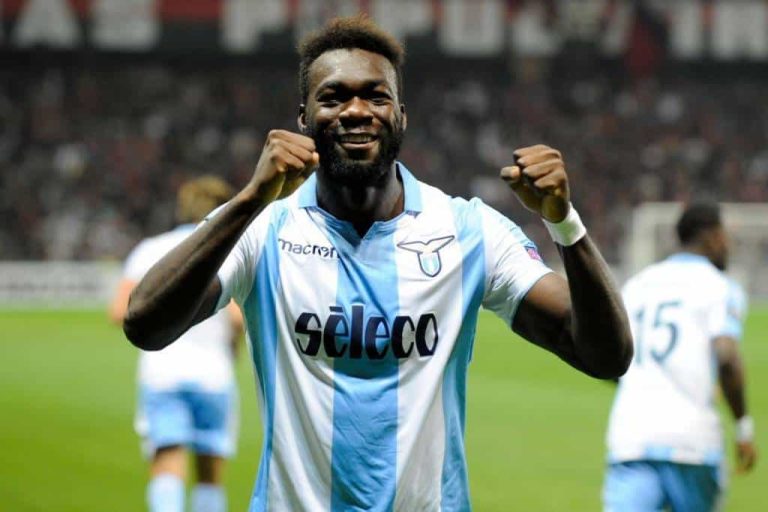 En Italia reportan que Felipe Caicedo tendría las horas contadas en la Lazio