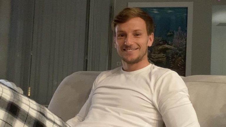Rakitic: “Yo decidiré mi futuro; no soy un saco de patatas”