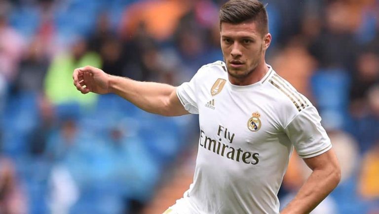 El Milan apuesta por Jovic y el Madrid piensa en Donnarumma