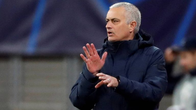 Mourinho cree que ya no habrá fichajes tan “locos”