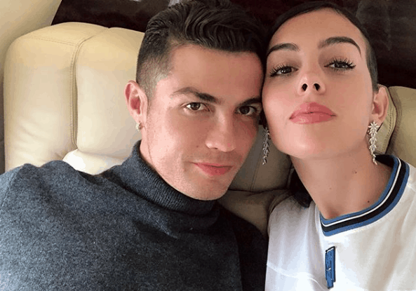 (FOTOS) Novia de Cristiano muestra el gimnasio que el portugués montó en su casa
