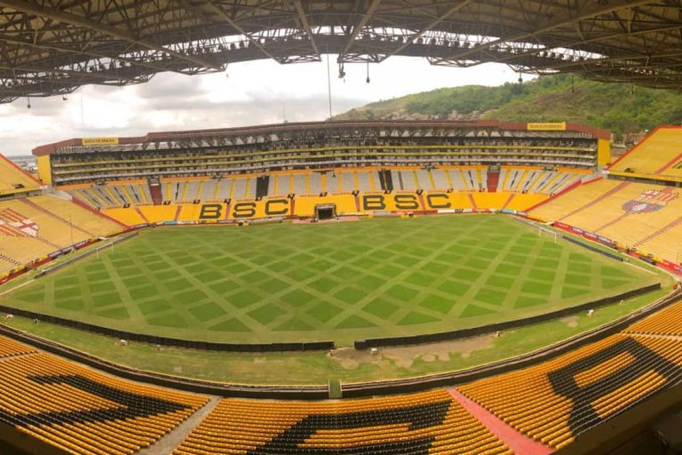 Monumental y Casa Blanca se postulan para albergar finales de torneos CONMEBOL