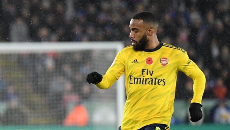 Por el ‘hippy crack’: Lacazette se enfrenta a una fuerte sanción