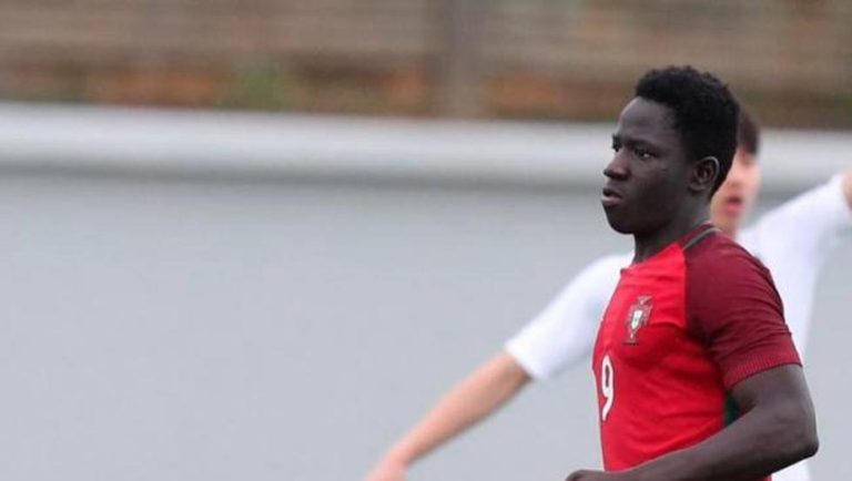 Barça y Madrid ponen sus ojos en el ‘nuevo Lukaku’