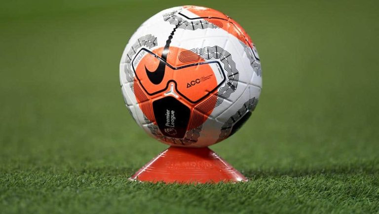 Un positivo en la novena ronda de test en la Premier