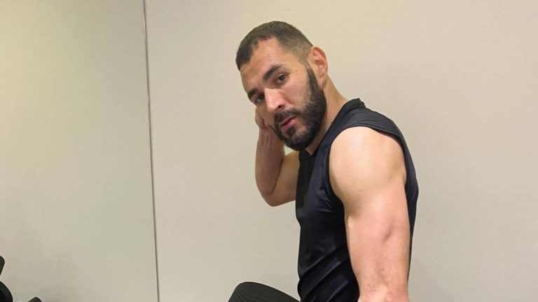 Benzema: “Es difícil estar dos meses sin tocar el balón”