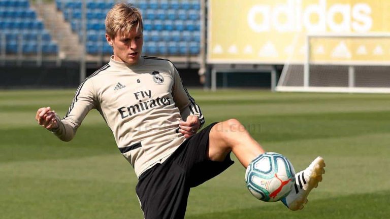 Kroos: “Ganará el que mejor se adapte a jugar sin afición”