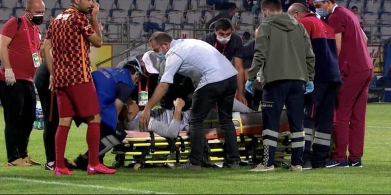 (VIDEO) ¡GRAVE LESIÓN de Fernando Muslera en Turquía!