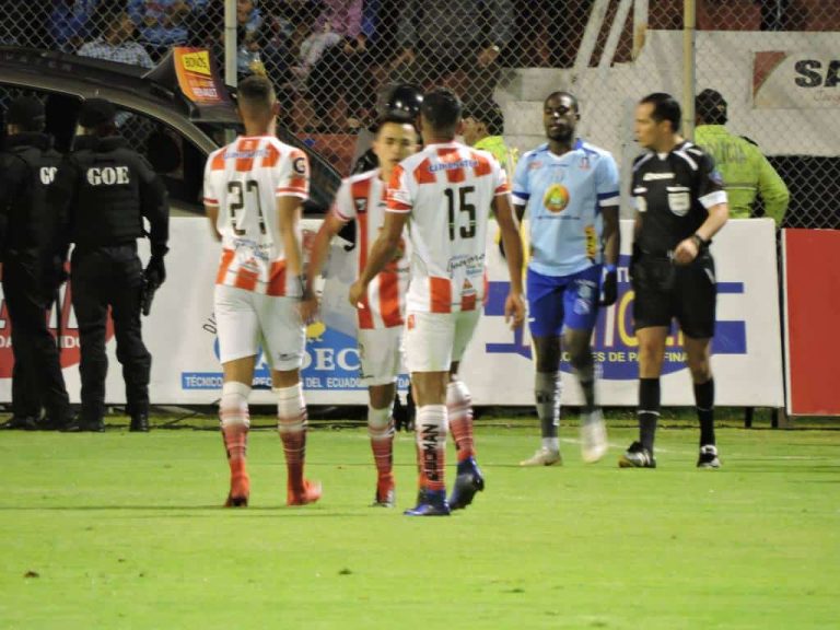 ¡8 positivos por Covid-19 en el fútbol de Tungurahua!