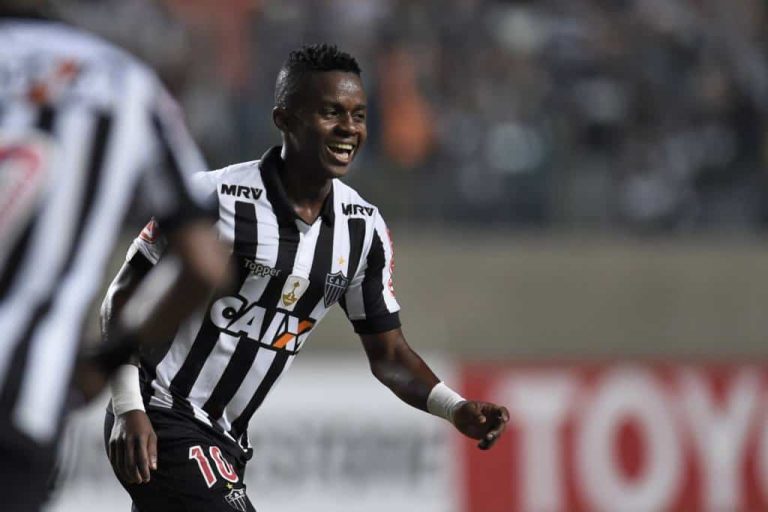 SIGUE APARTADO: Cazares y su situación con Mineiro
