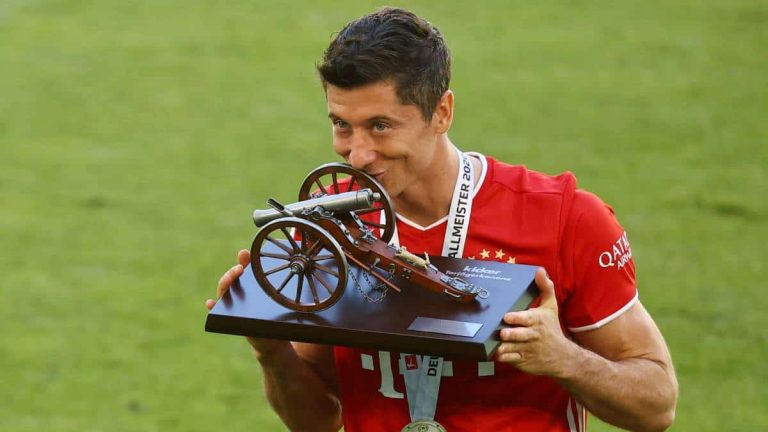 Luchan para que se entregue el Balón de Oro: “Lewandowski lo merece”