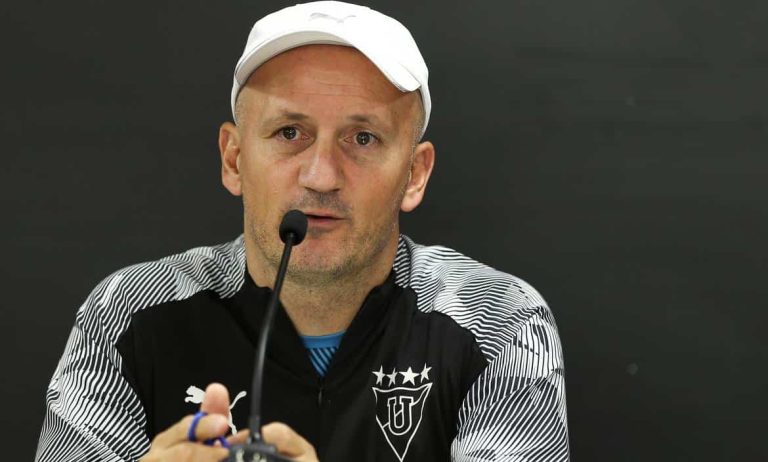 “Ahora que no está A. Valencia, uno empieza a valorar”