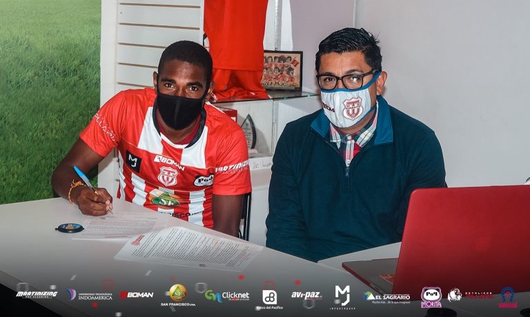 VOLVERÁ A JUGAR CON SU HERMANO: Elvis Patta es nuevo jugador de Técnico Universitario