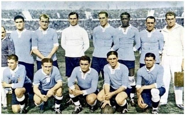 Escudo original de la selección uruguaya de fútbol años ochenta y noventa