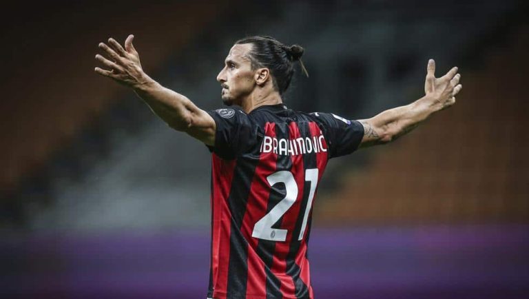 Maldini reconoce que el Milan ya trabaja para renovar a Zlatan
