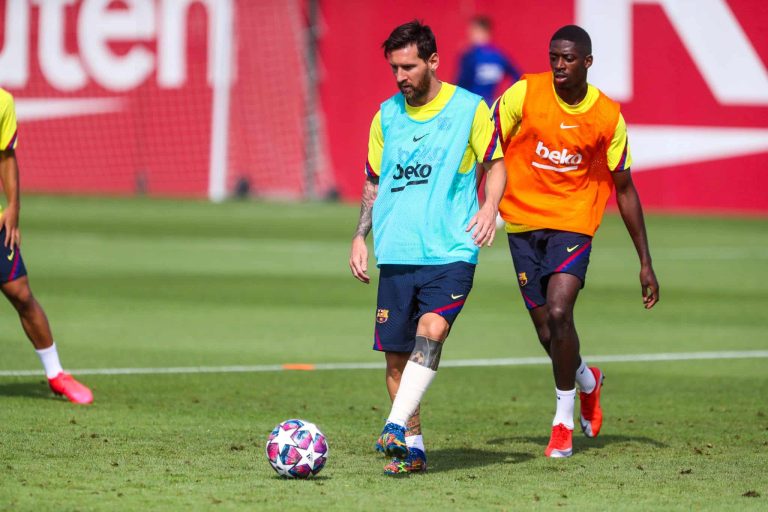 (FOTOS) Messi entrenó con una venda en el pie