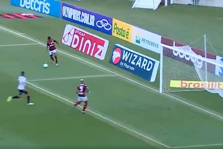 (VIDEO) ¡TREMENDO BLOOPER en el Maracaná!