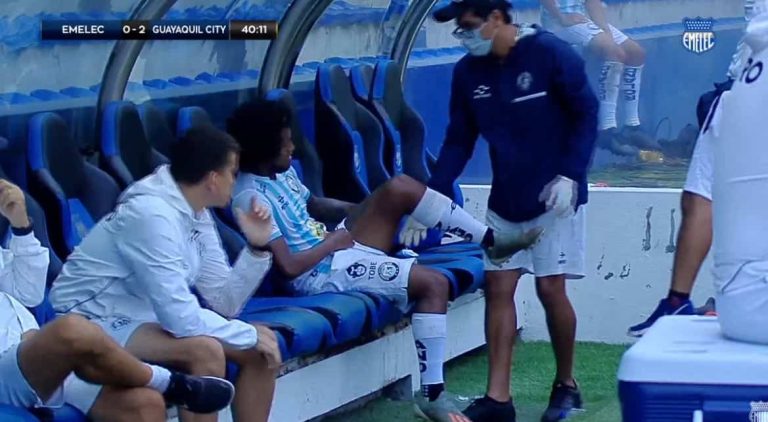 (VIDEO) A los pocos minutos: Alemán se lesionó en el Capwell