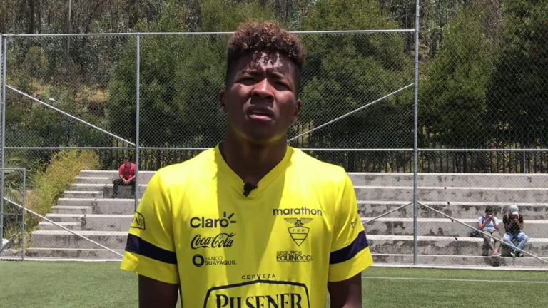 Joven zaguero ecuatoriano firmó con LDU