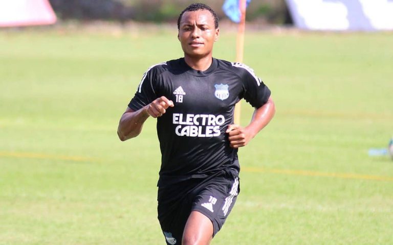 OCHO MESES FUERA: Emelec informó la lesión de Jefferson Caicedo