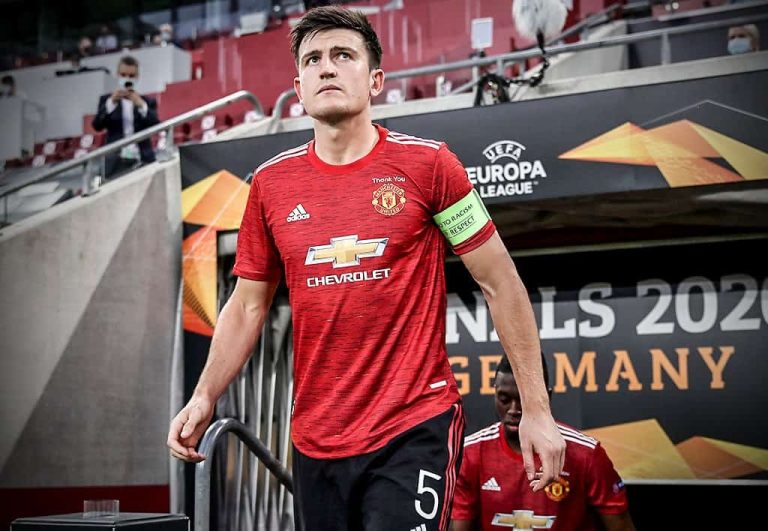 Detuvieron al capitán del ManUtd por agredir a la policía