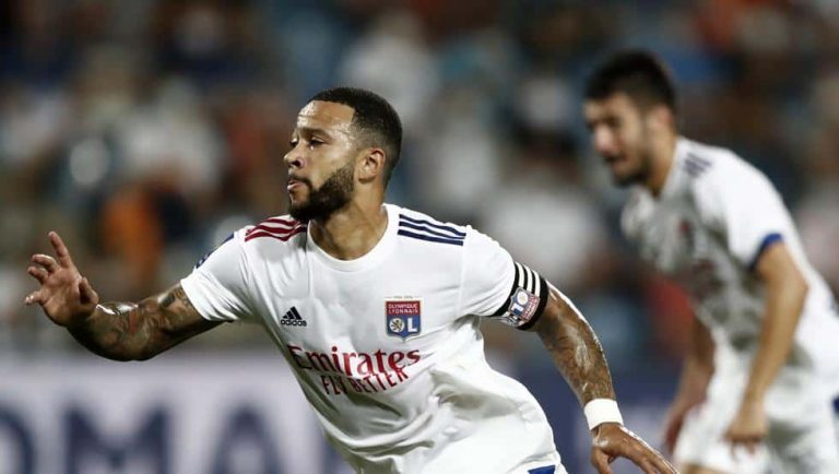 Lyon podría aceptar una rebaja por Depay