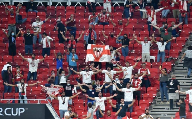 La UEFA califica de positiva la vuelta de los aficionados en la Supercopa