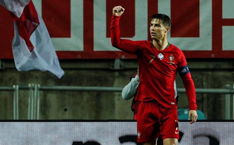 Cristiano: “Es triste jugar sin hinchas… cuando juego de visitante me gusta mucho que me silben”