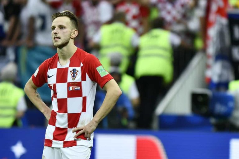 OFICIAL: Rakitic deja la selección de Croacia