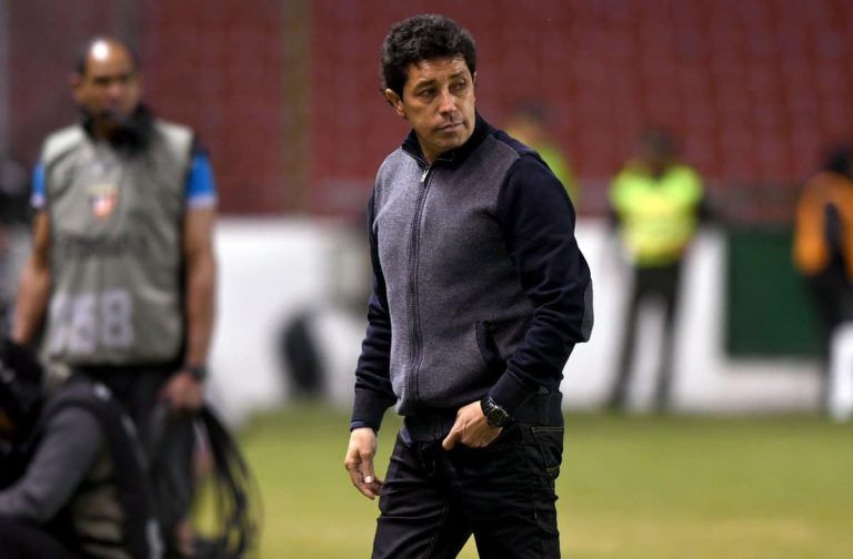 (VIDEO) Vélez: “Soy DT, no asistente… por más que sea Guardiola”