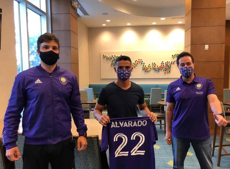 OFICIAL: Alexander Alvarado ya es de Orlando City