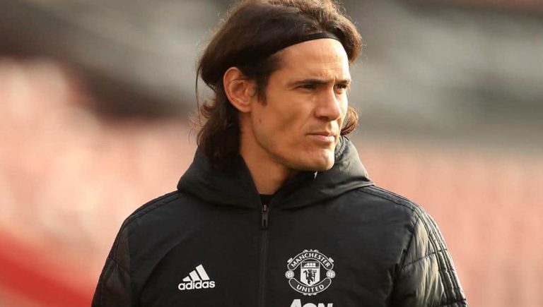 Investigarán un polémico ‘post’ de Cavani