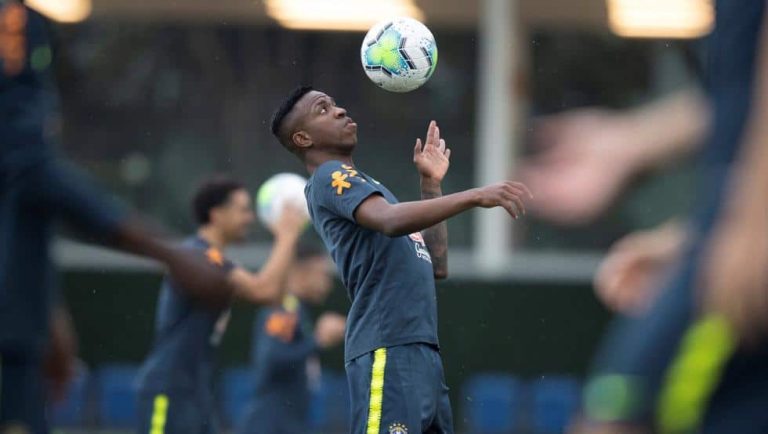 Vinicius, sobre su episodio con Benzema: “Hay códigos que ustedes no comprenden”