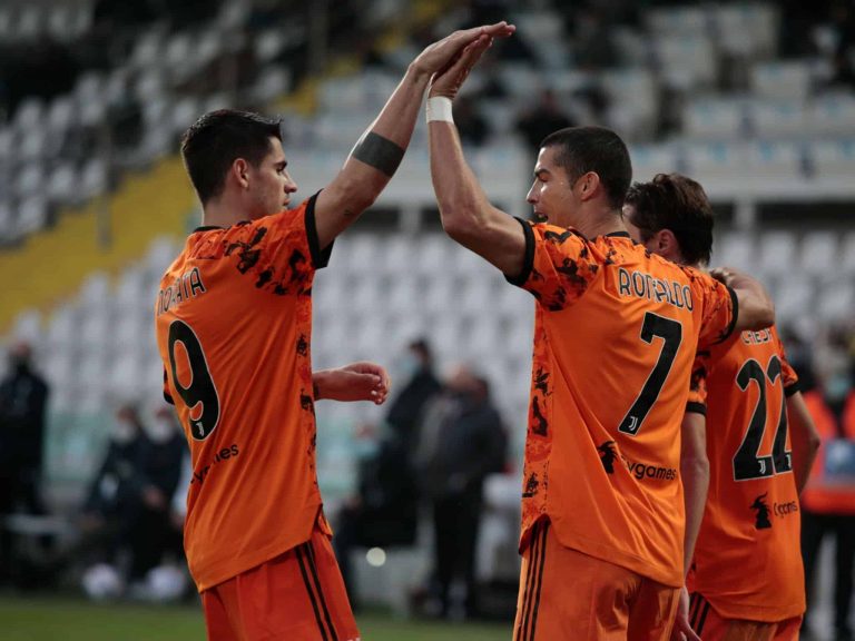 (VIDEO) CON DOS “REGALITOS”: Goleada de la Juve en Champions