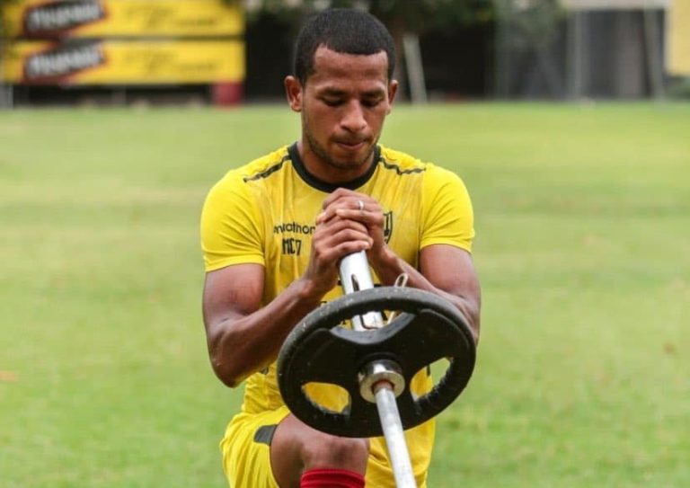 HASTA 2023: Nixon Molina renovó con BSC