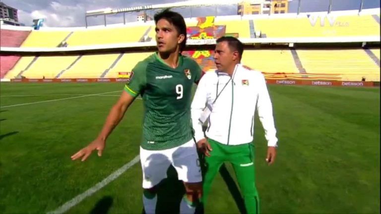 César Farías y Sornoza discutieron al final del 1T