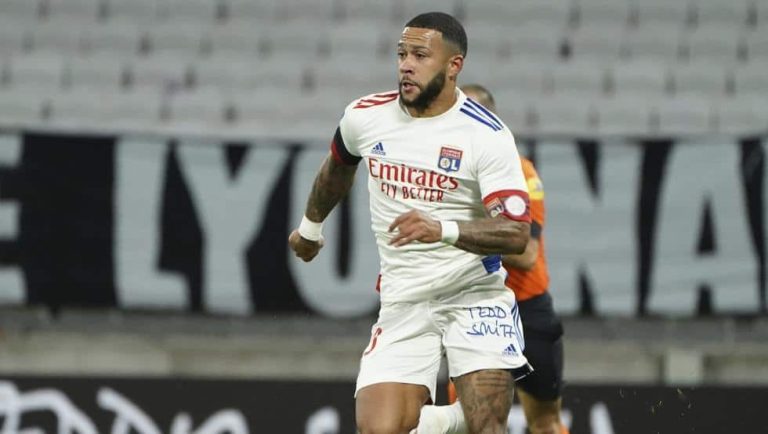 Depay: “No puedo prometer que estaré hasta final de temporada en el Lyon”