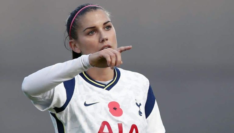 Alex Morgan rompe los prejuicios sobre ser mamá y futbolista de éxito a la vez