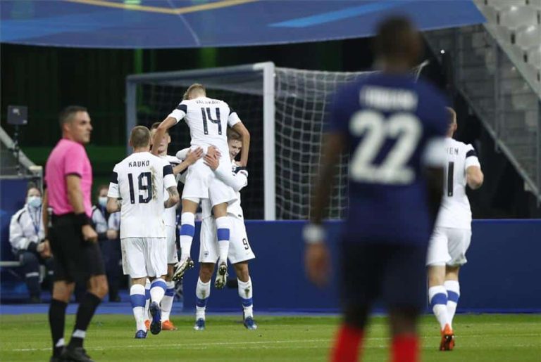 (VIDEO) Finlandia sorprendió al Campeón del Mundo