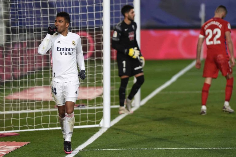 (VIDEO) COMPARTE LA PUNTA: Real Madrid se impuso al Granada antes de Navidad