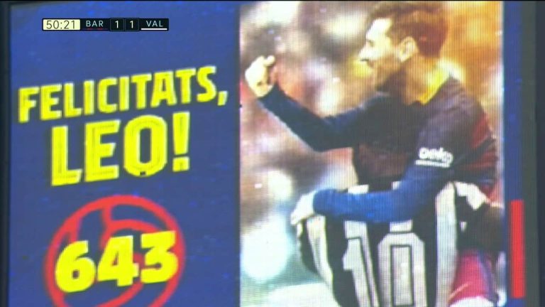 (VIDEO) ¡EL REY MESSI! Igualó a Pelé en goles con un mismo club