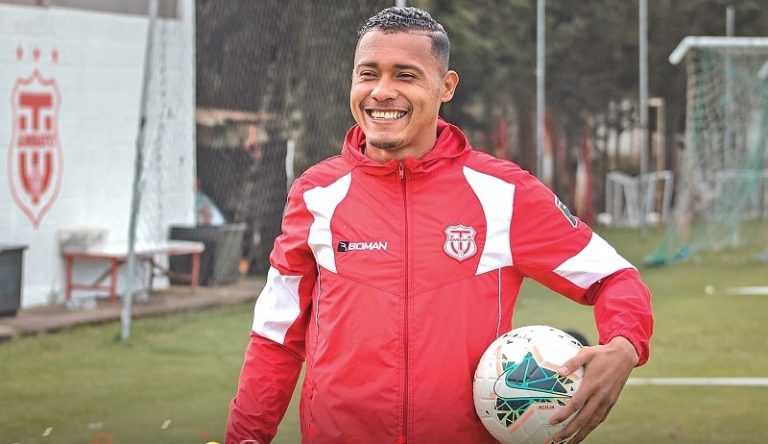 Eddie Guevara, en la órbita de Emelec