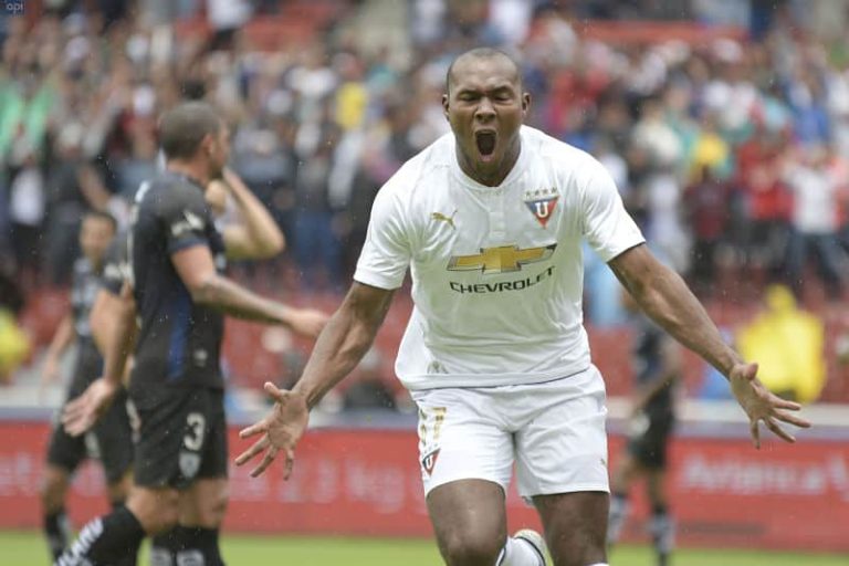 ¿Amarilla, Anangonó? ¿Qué delantero llega a LDU?