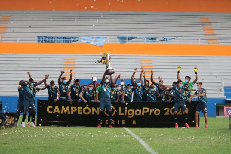 9 de Octubre ocupará el lugar de BSC en la Supercopa