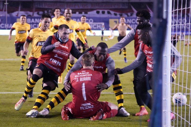 (VIDEO) Burrai: “Soñé que le iba a tapar el penal a Martínez Borja”