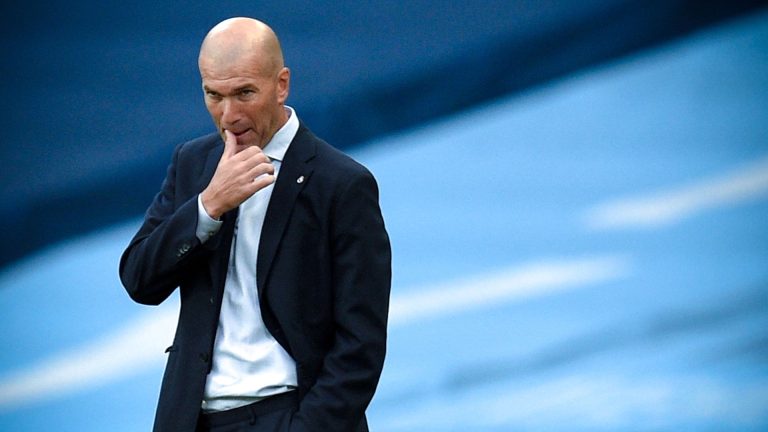 Zidane dio positivo de COVID-19